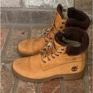 Women timberland boots sz 7